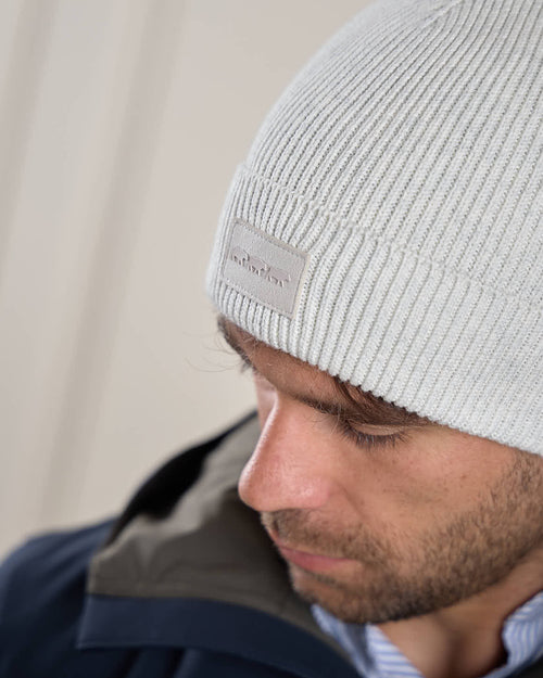 Bonnet en tricot - MISE AU GREEN - 3