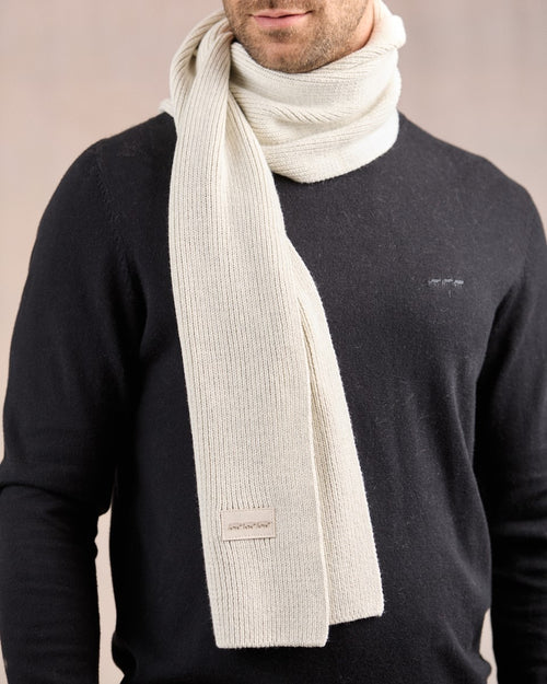 Écharpe unie en tricot - MISE AU GREEN - 2