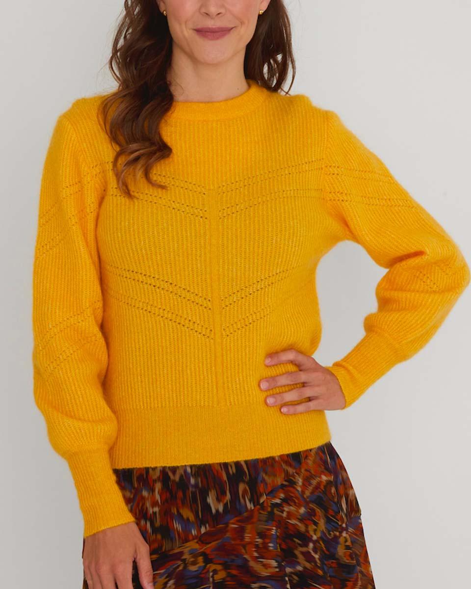JAUNE