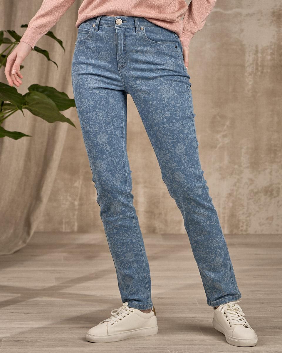 Blue bleached