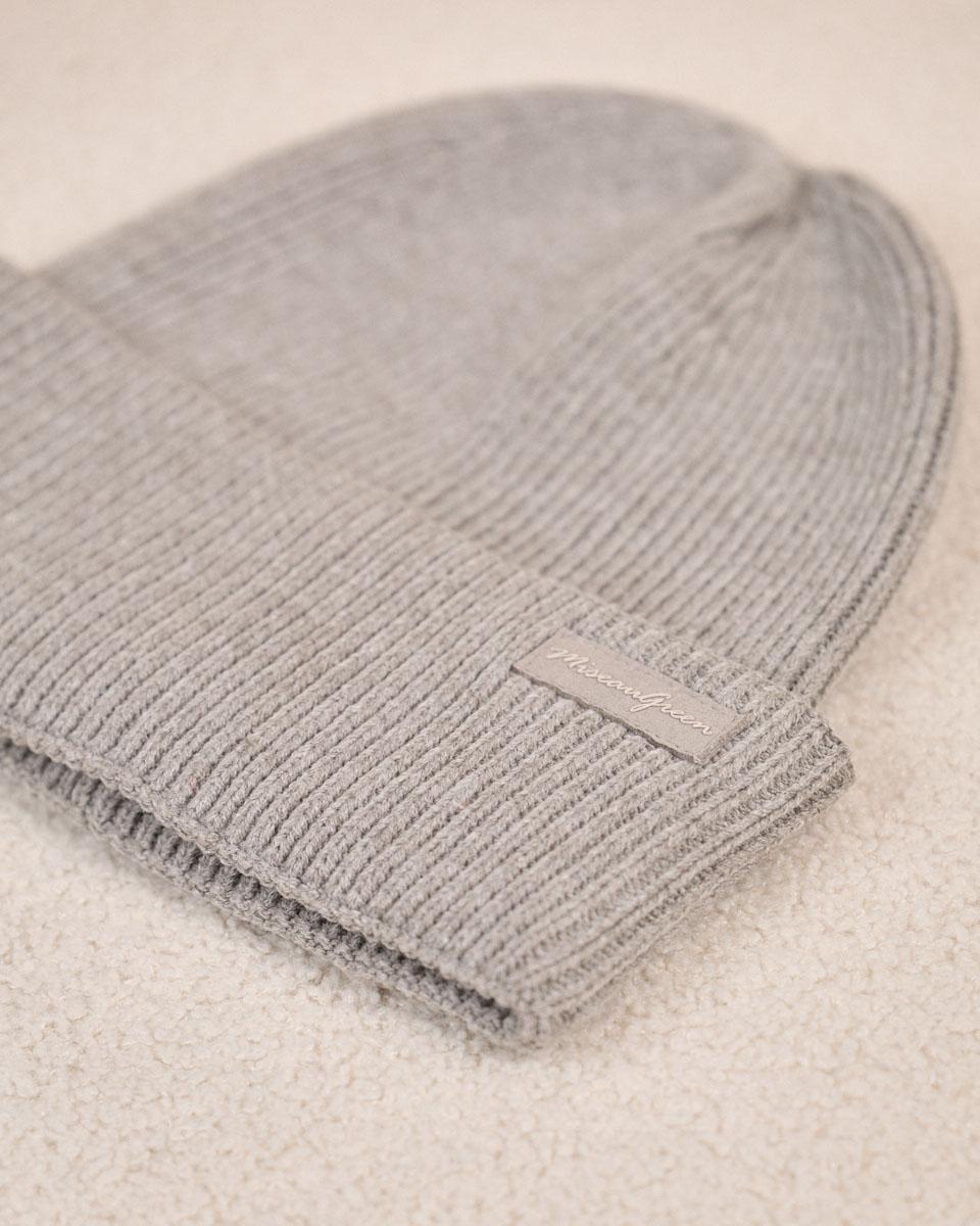 Gris moyen