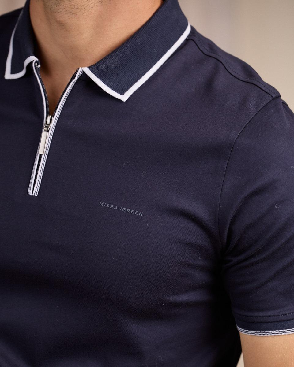 Bleu marine