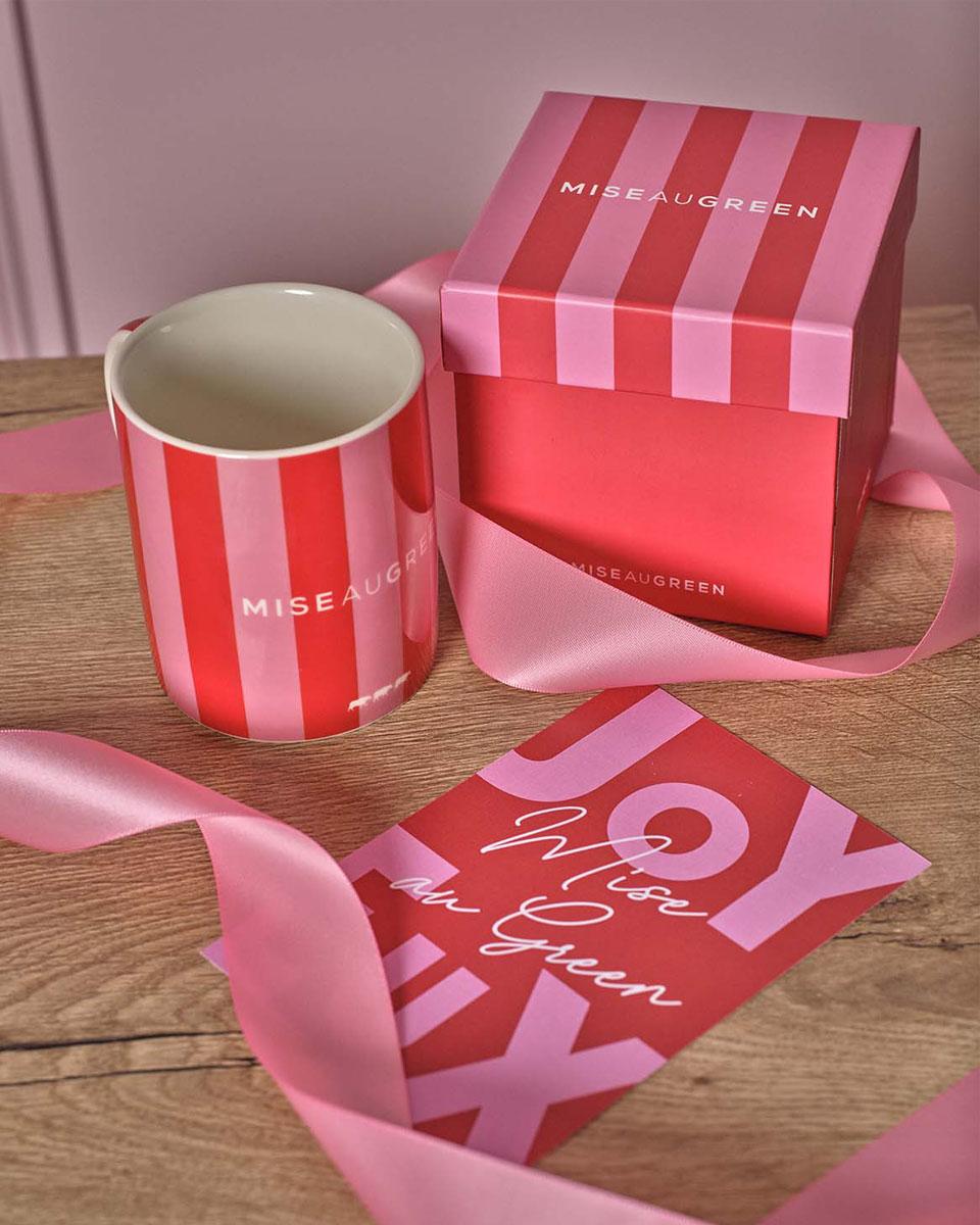 Mug de Noël édition 2025 rouge