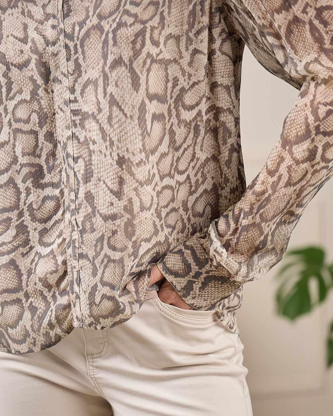 Blouse broderie python beige