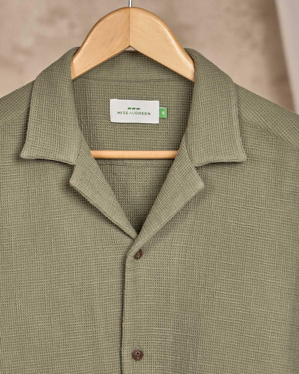 Chemise col bowling vert