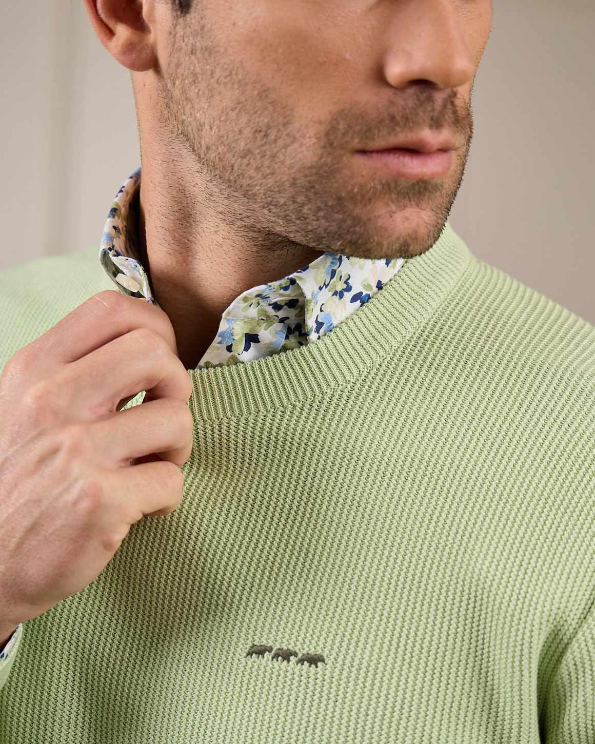 Pull nid d'abeille vert