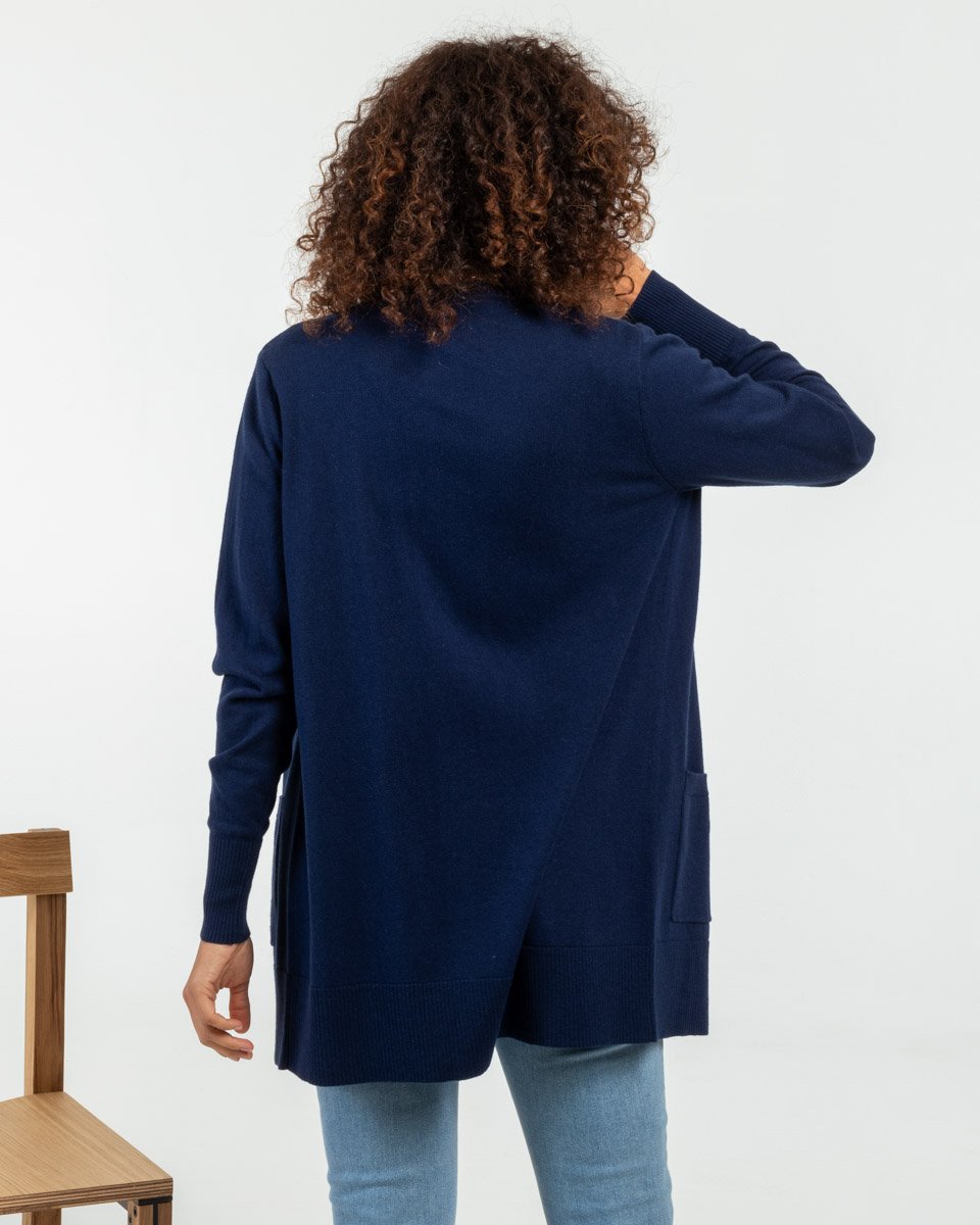 Cardigan long type cardicool à poches en laine et coton bleu