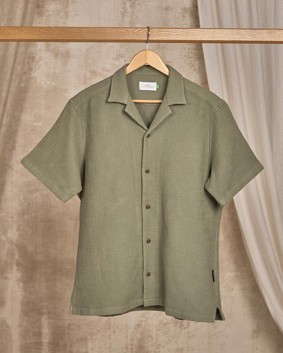 Chemise col bowling vert