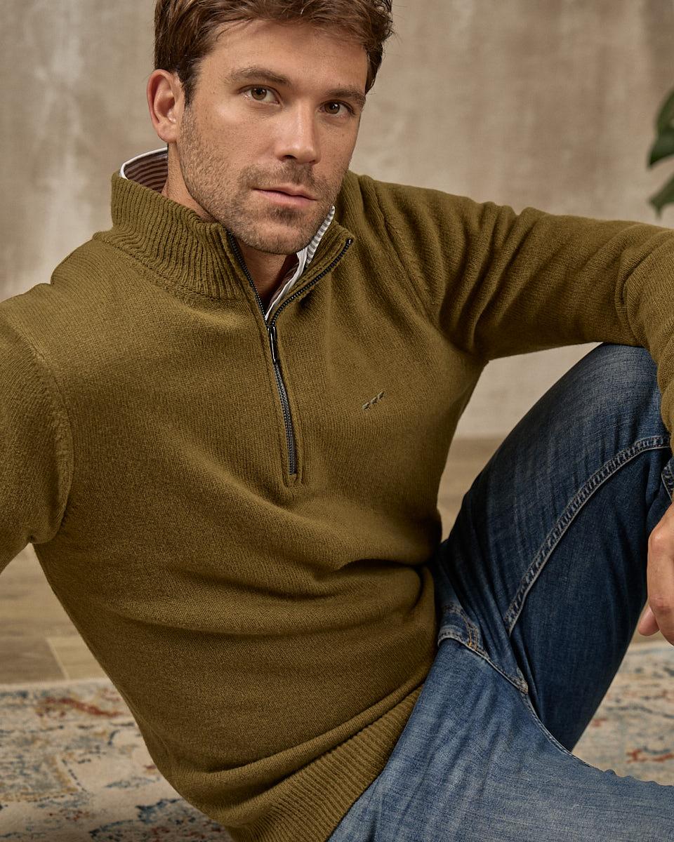 Pull col camionneur vert