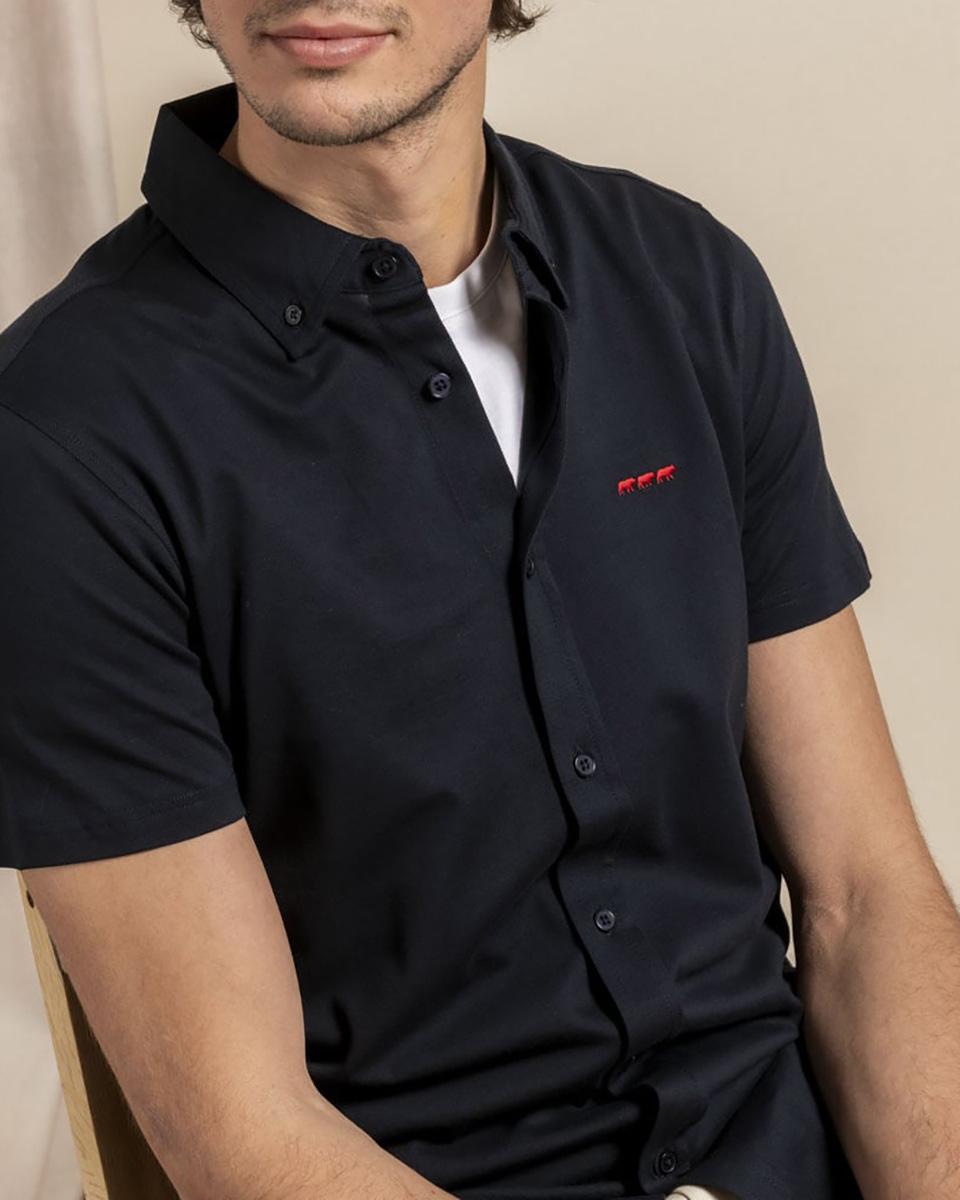 Chemise manches courtes unie broderie trois vaches 100% Coton
