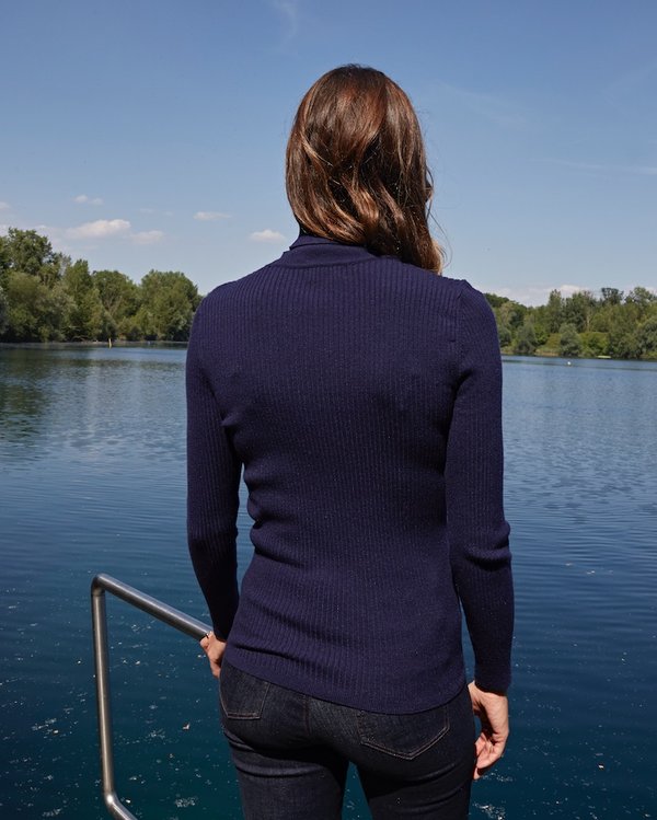 Pull col roulé vanisé uni à manches longues viscose EcoVero bleu Pull col roulé vanisé uni à manches longues viscose EcoVero bleu