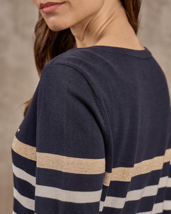 Pull rayé bleu