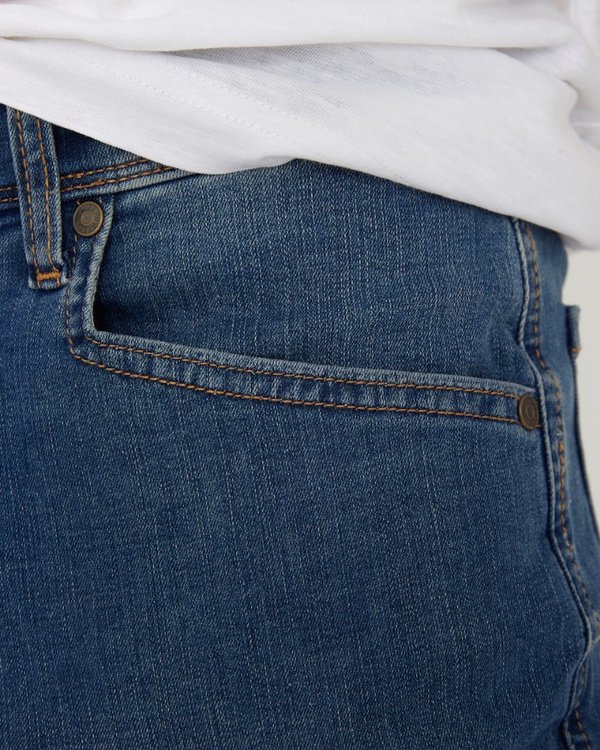 Jean coupe dad uni en coton bleu Jean coupe dad uni en coton bleu