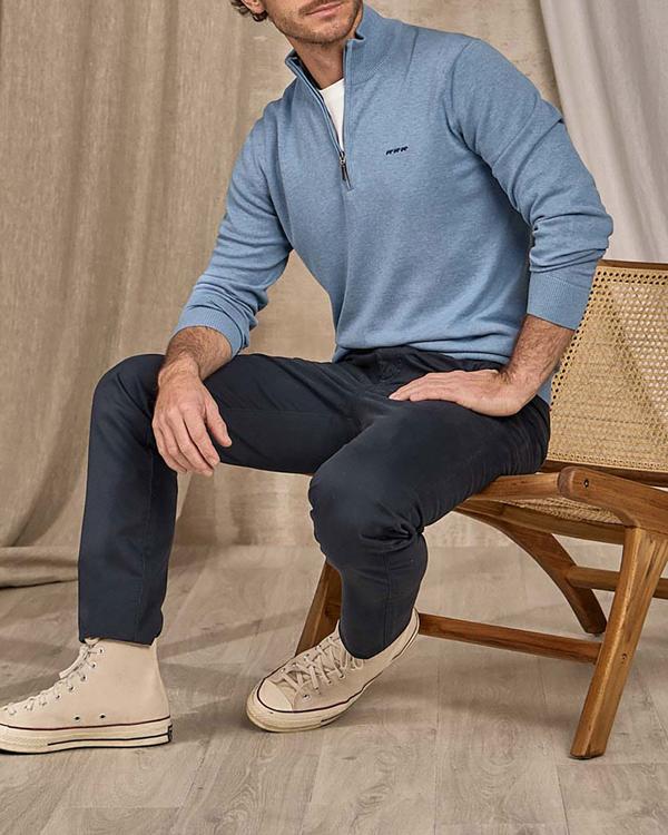 Pull col camionneur bleu