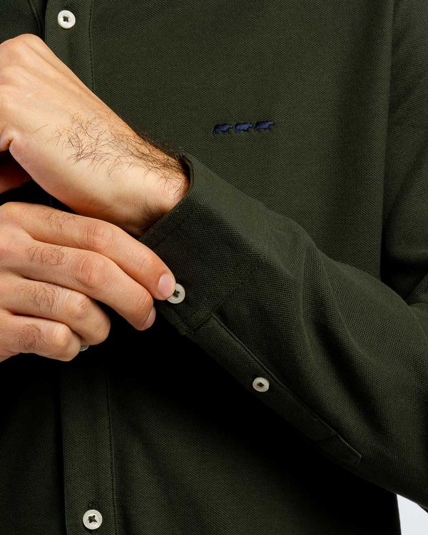 Chemise manches longues cintrée en coton piqué vert Chemise manches longues cintrée en coton piqué vert