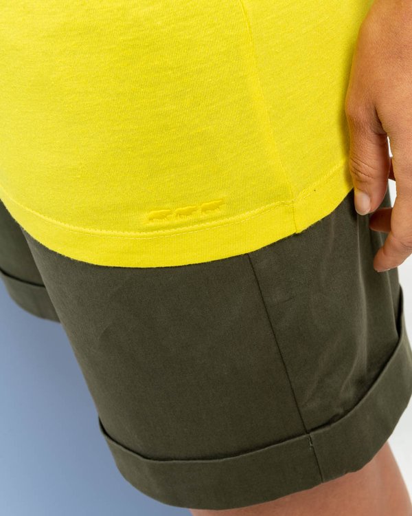 T-shirt uni col V Standard 100 by OEKO-TEX® jaune