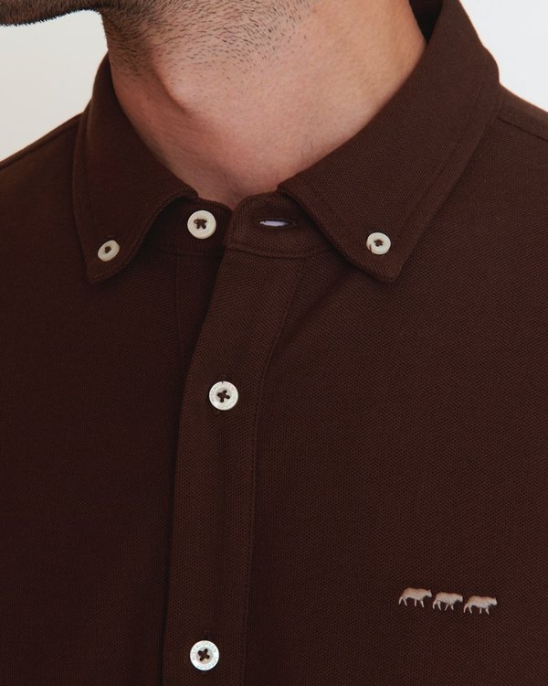 Chemise manches longues cintrée en coton piqué marron Chemise manches longues cintrée en coton piqué marron