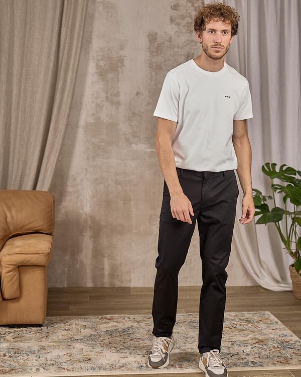 Chino modern fit noir Chino modern fit noir