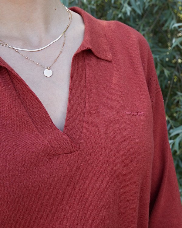 Robe pull unie droite col polo ceinturée marron Robe pull unie droite col polo ceinturée marron