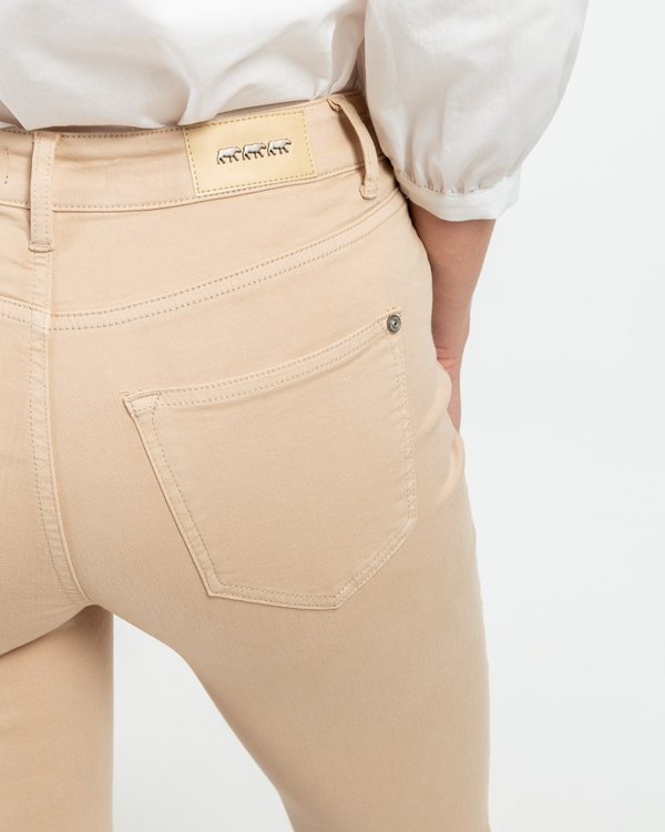 Pantacourt slim uni longueur 7/8 en coton beige Pantacourt slim uni longueur 7/8 en coton beige