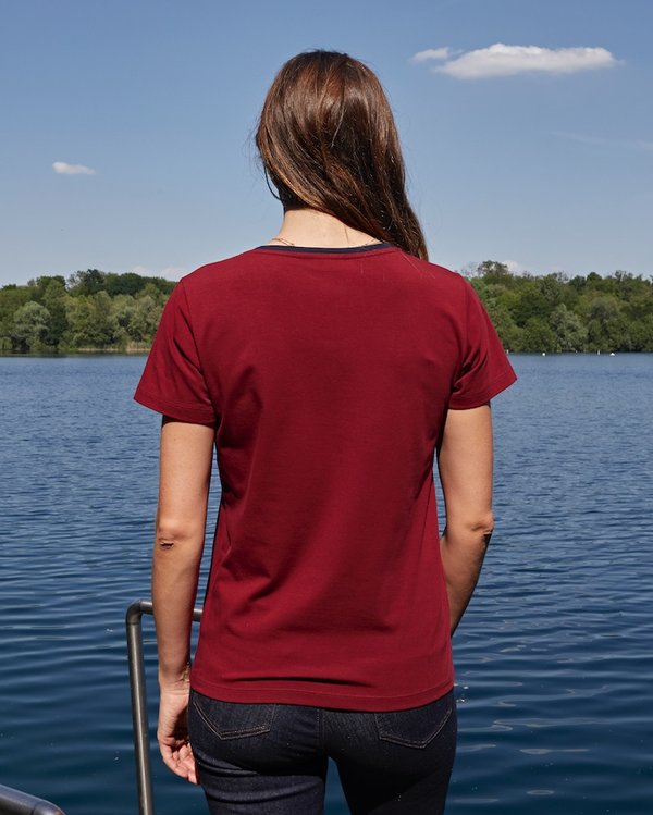 T-shirt à manches courtes sérigraphie Cœur col rond contrasté rouge T-shirt à manches courtes sérigraphie Cœur col rond contrasté rouge