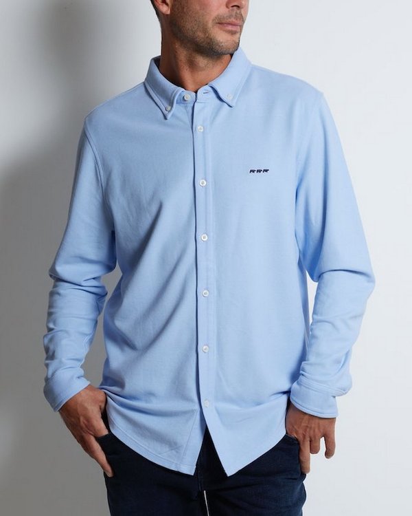 Chemise manches longues cintrée en coton piqué bleu Chemise manches longues cintrée en coton piqué bleu