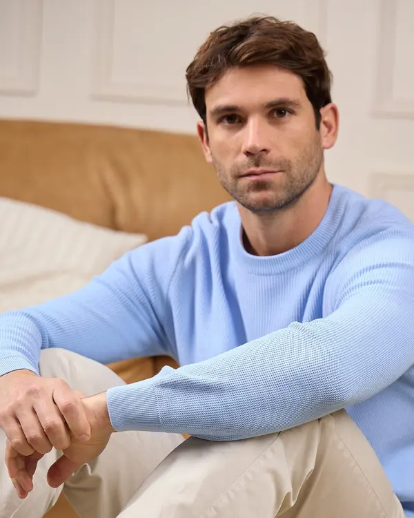 Pull nid d'abeille bleu