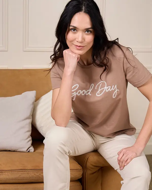 T-shirt brodé Gaëlle beige