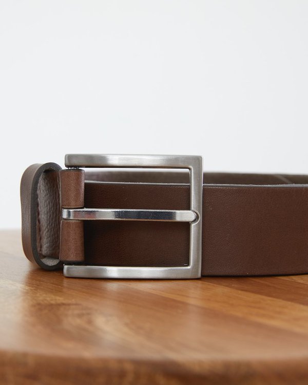 Ceinture à boucle unie en cuir Ceinture à boucle unie en cuir