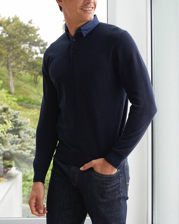 Pull uni manches longues col polo en coton bleu Pull uni manches longues col polo en coton bleu