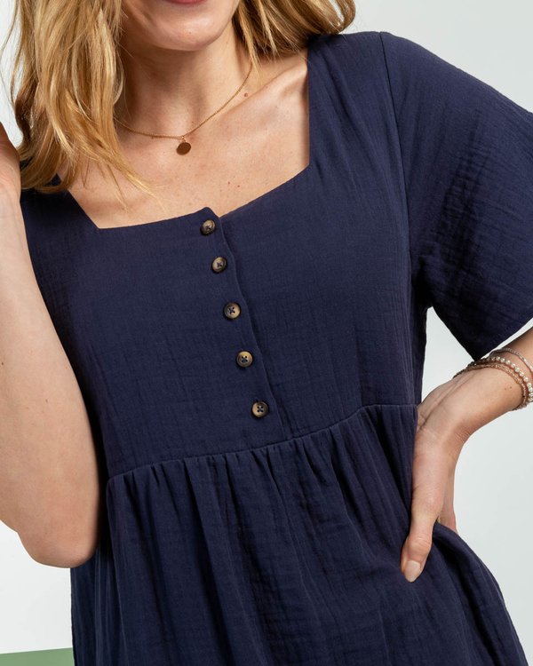 Robe unie évasée col carré en coton bleu Robe unie évasée col carré en coton bleu