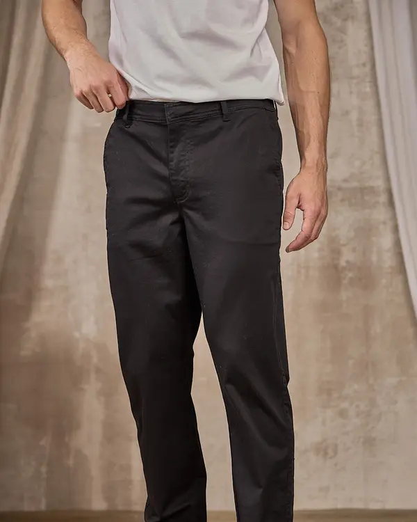 Chino modern fit noir Chino modern fit noir