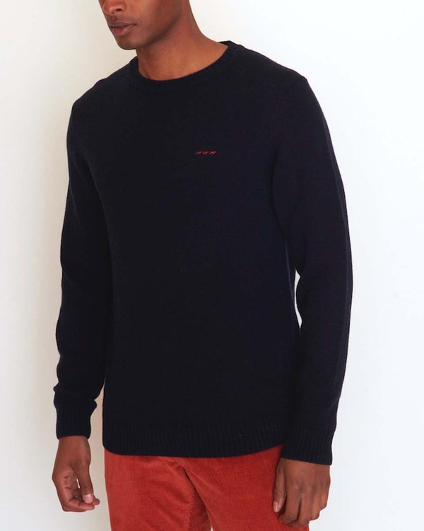 Pull Théo col rond bord côte uni broderie trois vaches bleu Pull Théo col rond bord côte uni broderie trois vaches bleu