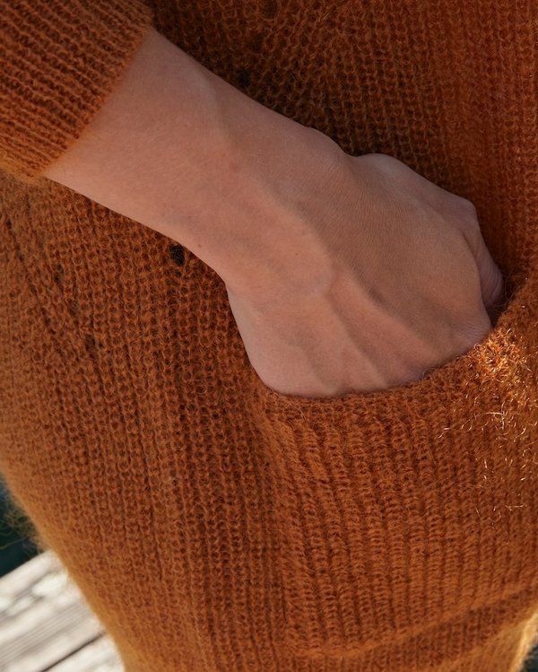 Cardigan long uni en mohair bleu Cardigan long uni en mohair bleu
