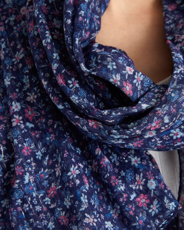 Chèche à motifs petites fleurs bleu Chèche à motifs petites fleurs bleu