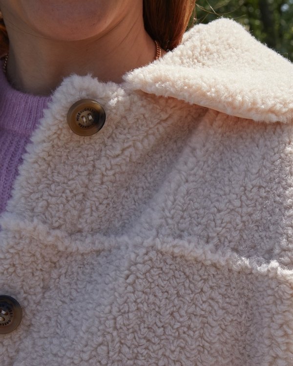 Manteau effet mouton en fausse fourrure uni blanc Manteau effet mouton en fausse fourrure uni blanc