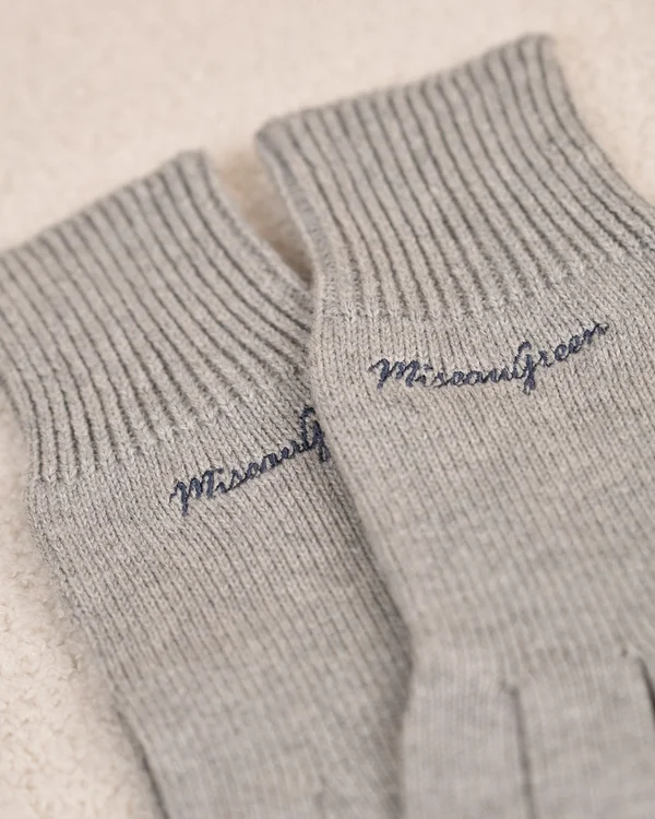 Gants en tricot gris Gants en tricot gris