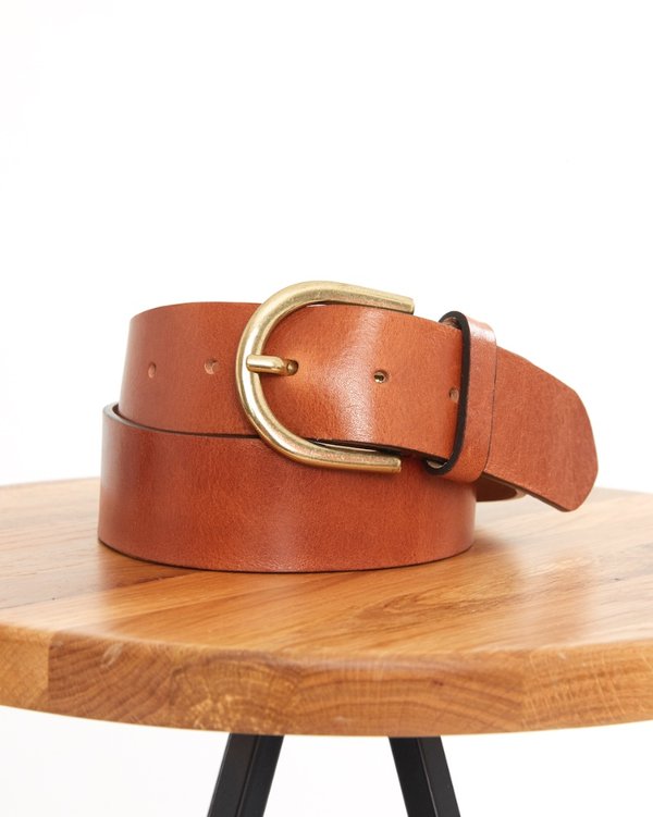 Ceinture classique unie en cuir à ardillon