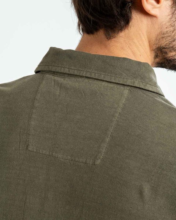 Polo uni manches courtes en coton et lin vert