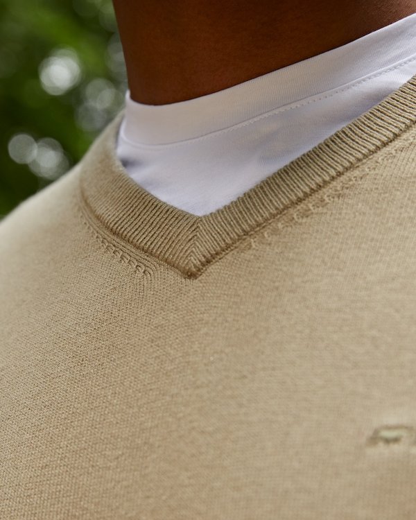 Pull Gabin regular manches longues uni col V coton cachemire vert Pull Gabin regular manches longues uni col V coton cachemire vert