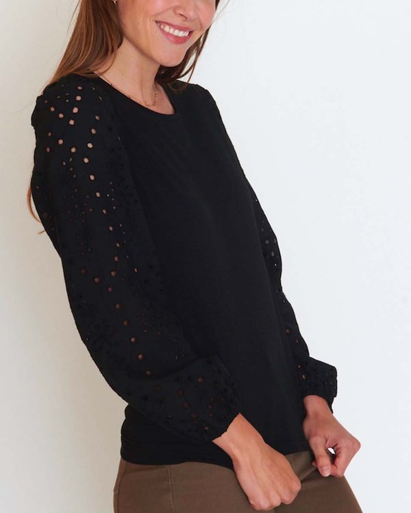 T-shirt uni manches manches longues broderie anglaise noir T-shirt uni manches manches longues broderie anglaise noir