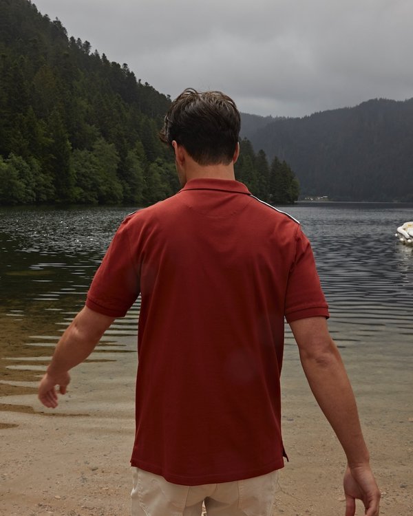 Polo modern fit manches courtes bandes épaules en coton Polo modern fit manches courtes bandes épaules en coton