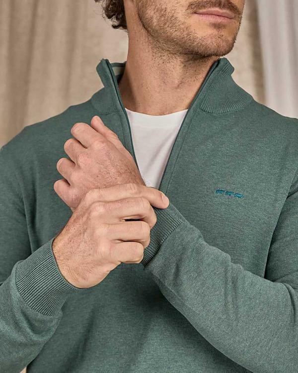 Pull col camionneur vert