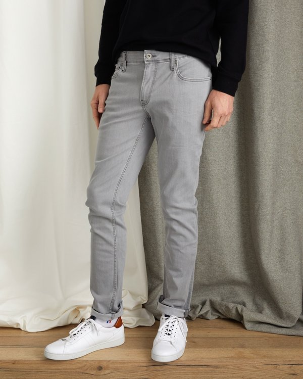 Jean coupe modern fit en coton et élasthanne gris