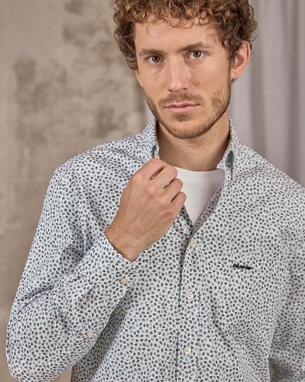 Chemise motifs feuillages bleu Chemise motifs feuillages bleu