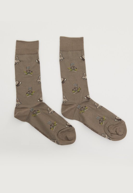 Chaussettes fantaisie Le lièvre et la tortue en coton vert Chaussettes fantaisie Le lièvre et la tortue en coton vert