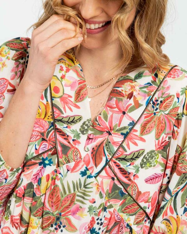 Robe ample manches 3/4 imprimé tropical Robe ample manches 3/4 imprimé tropical