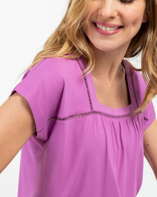 T-shirt uni manches courtes encolure carré T-shirt uni manches courtes encolure carré