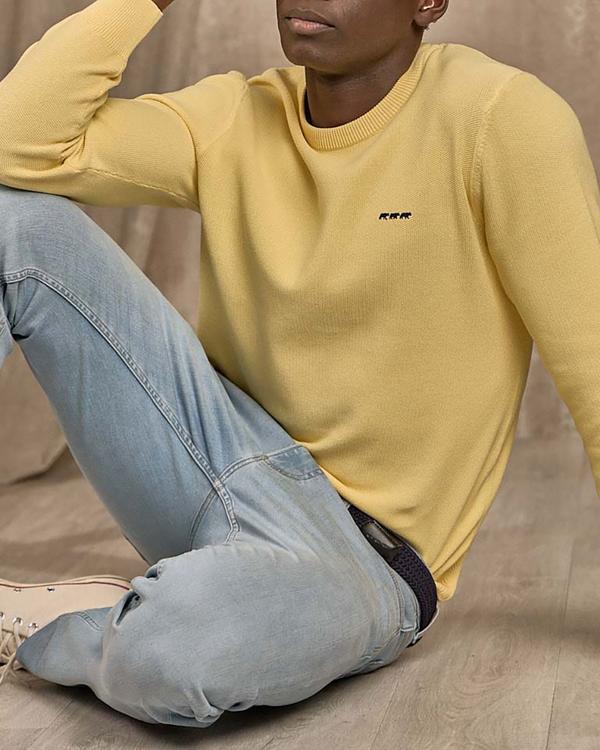 Pull nid d'abeille jaune