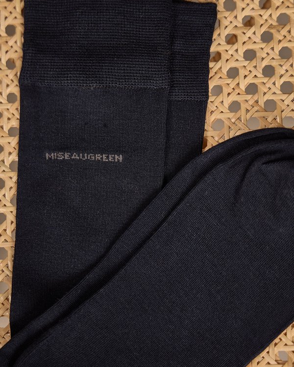 Chaussettes unies en bambou bleu Chaussettes unies en bambou bleu